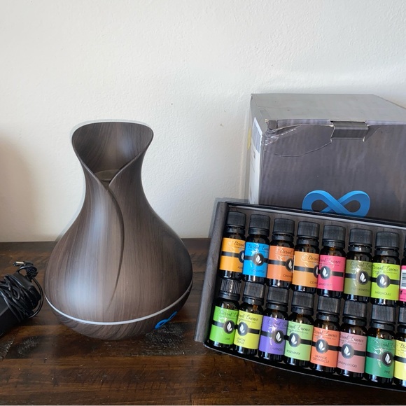 Everlasting Comfort Essential Oil Difuser w/16 Essential Oils Brand New - Picture 4 of 5